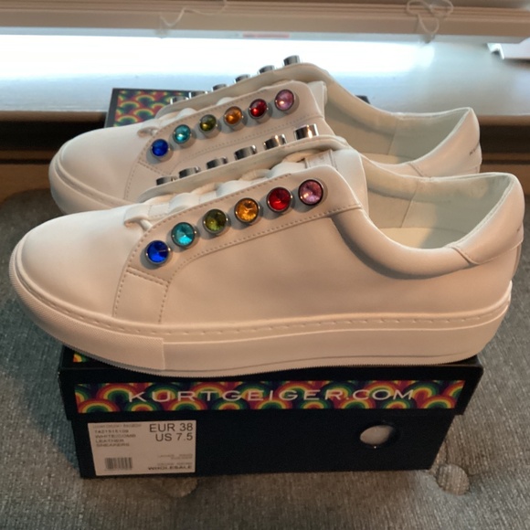 Kurt Geiger London Liviah Slip-On Sneaker (Women) 7.5US / 38EU - Picture 12 of 13